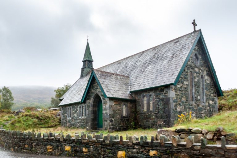 dimitry-anikin-ndhN5lxu05Q-unsplash Derrycunihy Church in County Kerry, Ireland